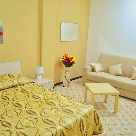 B&B Lungomare Catânia Exterior foto
